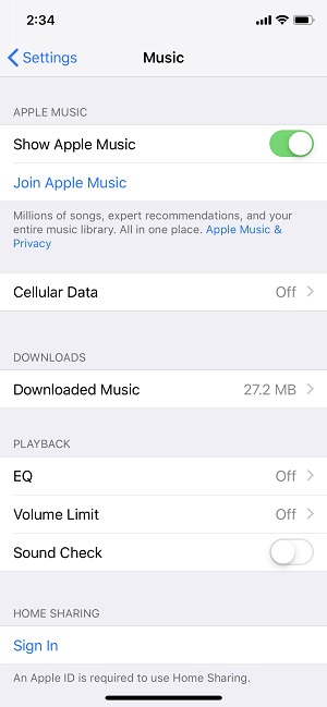 Добавляю песни в iTunes, а они не переносятся на iPhone